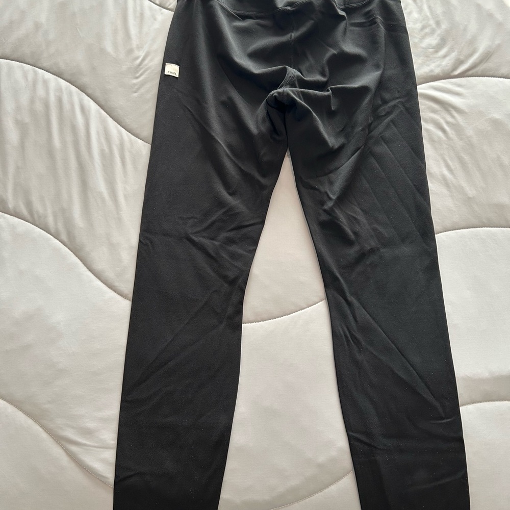 Vuori Women's Black Leggings